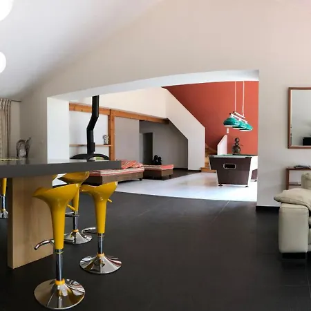 Vakantiehuis Puymoyen, 7 Pieces, 15 Personnes - Fr-1-653-118